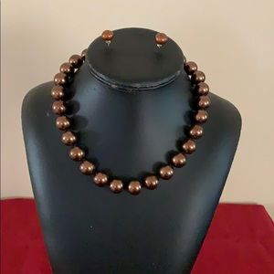 Brown Pearl necklace with earrings